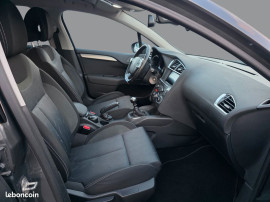 
                                                                                        Voiture
                                                                                         CITROEN C4 - 1.6 HDi 115 CV Millenium