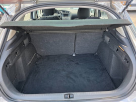 
                                                                                        Voiture
                                                                                         Citroën C4