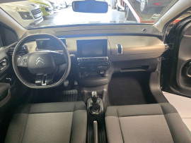 
                                                                                        Voiture
                                                                                         CITROEN C4 CACTUS - 1.6 Blue-HDi 100 CV SHINE - 5 CV