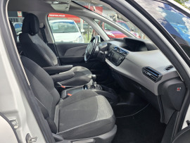 
                                                                                        Voiture
                                                                                         CITROEN C4 PICASSO - 1.6 Blue-HDi 120 CV FEEL - 6 CV