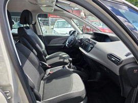 
                                                                                        Voiture
                                                                                         CITROEN C4 PICASSO - 1.6 Blue-Hdi 120 CV FEEL - 6 CV