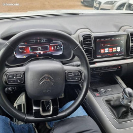 Voiture
Citroën C5 Aircross (A_) 1.5 BlueHDi 130 (131Cv)