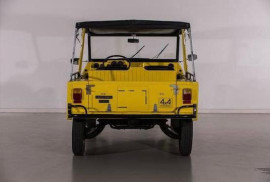 
                                                                                        Voiture
                                                                                         Citroën Mehari 4x4