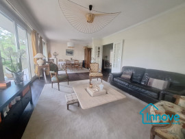 
                                                                                        Vente
                                                                                         Clagny-Glatigny : 5 pièces dans la verdure et avec un excellent