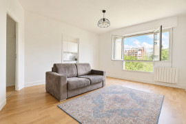 
                                                                                        Vente
                                                                                         Clamart - 2 pièces 48 m² – Prix attractif