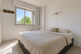 
                                                                                        Vente
                                                                                         Clamart - 2 pièces 48 m² – Prix attractif