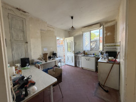 
                                                                                        Vente
                                                                                         Clermont - Maison de 40m² à rénové