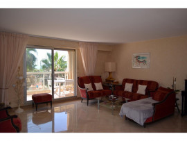 
                                                                                        Vente
                                                                                         Cœur Mont Boron 4 pièces 120 M² Dernier étage Piscine