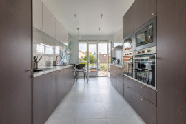 
                                                                                        Colocation
                                                                                         COLIVING A L'HAY LES ROSES