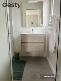 
                                                                                        Colocation
                                                                                         COLIVING DE STANDING