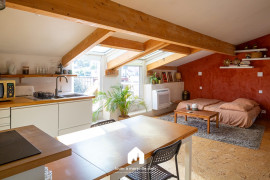 
                                                                                        Location
                                                                                         Colline Du Roucas