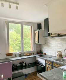 
                                                                                        Location
                                                                                         Collocations appartement de 70m - Versailles 78