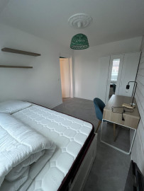 
                                                                                        Colocation
                                                                                         Coloc Hyper Centre refait à neuf