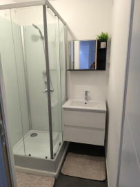 
                                                                                        Location
                                                                                         Colocation 100% féminine refaite à neuf
