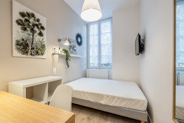 
                                                                                        Colocation
                                                                                         Colocation 11 chambres