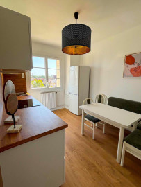 
                                                                                        Location
                                                                                         Colocation 3 chambres meublées-Centre ville