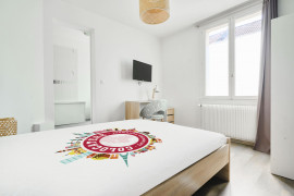 
                                                                                        Colocation
                                                                                         Colocation 4 chambres