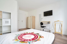 
                                                                                        Colocation
                                                                                         Colocation 4 chambres