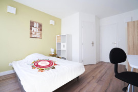 
                                                                                        Colocation
                                                                                         Colocation 4 chambres