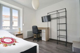 
                                                                                        Colocation
                                                                                         Colocation 5 chambres
