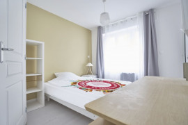 
                                                                                        Colocation
                                                                                         Colocation 5 chambres