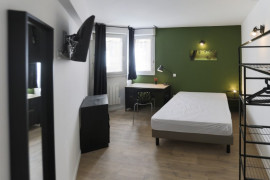 
                                                                                        Colocation
                                                                                         Colocation 5 chambres