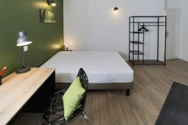
                                                                                        Colocation
                                                                                         Colocation 5 chambres