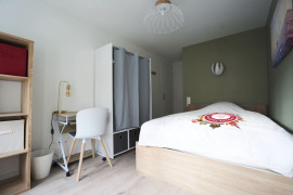 
                                                                                        Colocation
                                                                                         Colocation 5 chambres