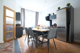 
                                                                                        Colocation
                                                                                         Colocation 5 chambres