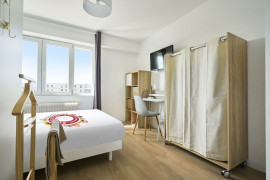 
                                                                                        Colocation
                                                                                         Colocation 5 chambres