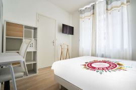 
                                                                                        Colocation
                                                                                         Colocation 5 chambres