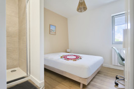 
                                                                                        Colocation
                                                                                         Colocation 5 chambres