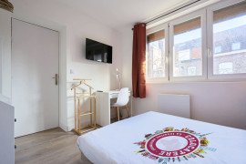 
                                                                                        Colocation
                                                                                         Colocation 5 chambres