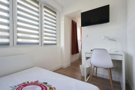 
                                                                                        Colocation
                                                                                         Colocation 5 chambres