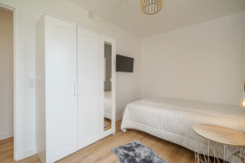 
                                                                                        Colocation
                                                                                         Colocation 5 chambres