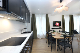 
                                                                                        Colocation
                                                                                         Colocation 5 chambres