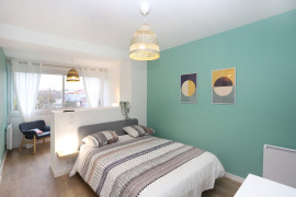 
                                                                                        Colocation
                                                                                         Colocation 5 chambres