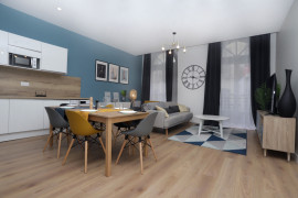 
                                                                                        Colocation
                                                                                         Colocation 5 chambres