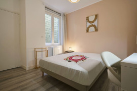 
                                                                                        Colocation
                                                                                         Colocation 5 chambres