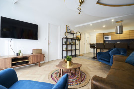 
                                                                                        Colocation
                                                                                         Colocation 5 chambres