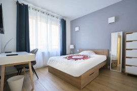 
                                                                                        Colocation
                                                                                         Colocation 5 chambres