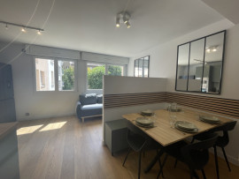 
                                                                                        Colocation
                                                                                         Colocation – 5 chambres avec salle de bain