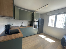 
                                                                                        Colocation
                                                                                         Colocation – 5 chambres avec salle de bain