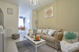 
                                                                                        Colocation
                                                                                         Colocation 6 chambres