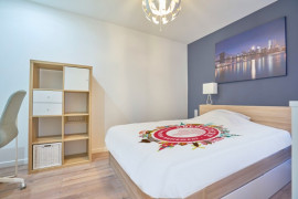 
                                                                                        Colocation
                                                                                         Colocation 6 chambres