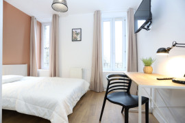 
                                                                                        Colocation
                                                                                         Colocation 6 chambres