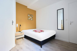 
                                                                                        Colocation
                                                                                         Colocation 6 chambres