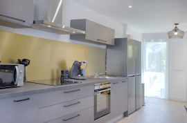 
                                                                                        Colocation
                                                                                         Colocation 6 chambres