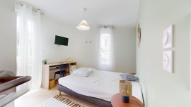 
                                                                                        Colocation
                                                                                         Colocation 6 chambres