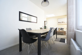 
                                                                                        Colocation
                                                                                         Colocation 7 chambres